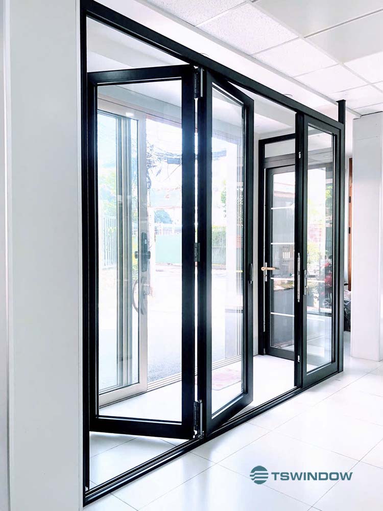 cửa nhôm xếp trượt 4 cánh